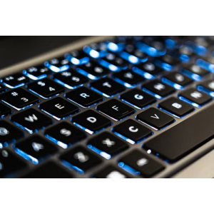 Laptops con Teclado Retroiluminado